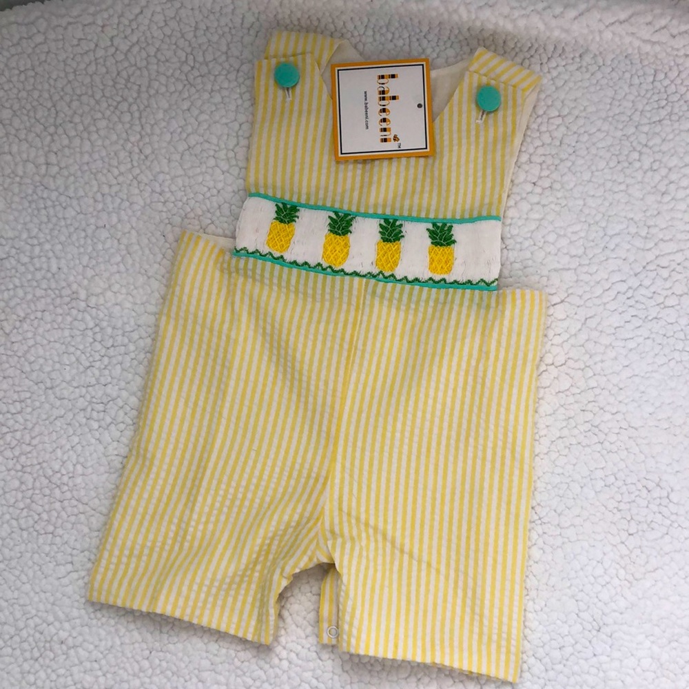 🍍One Pineapple Jon Jon, perfect for summer🍍